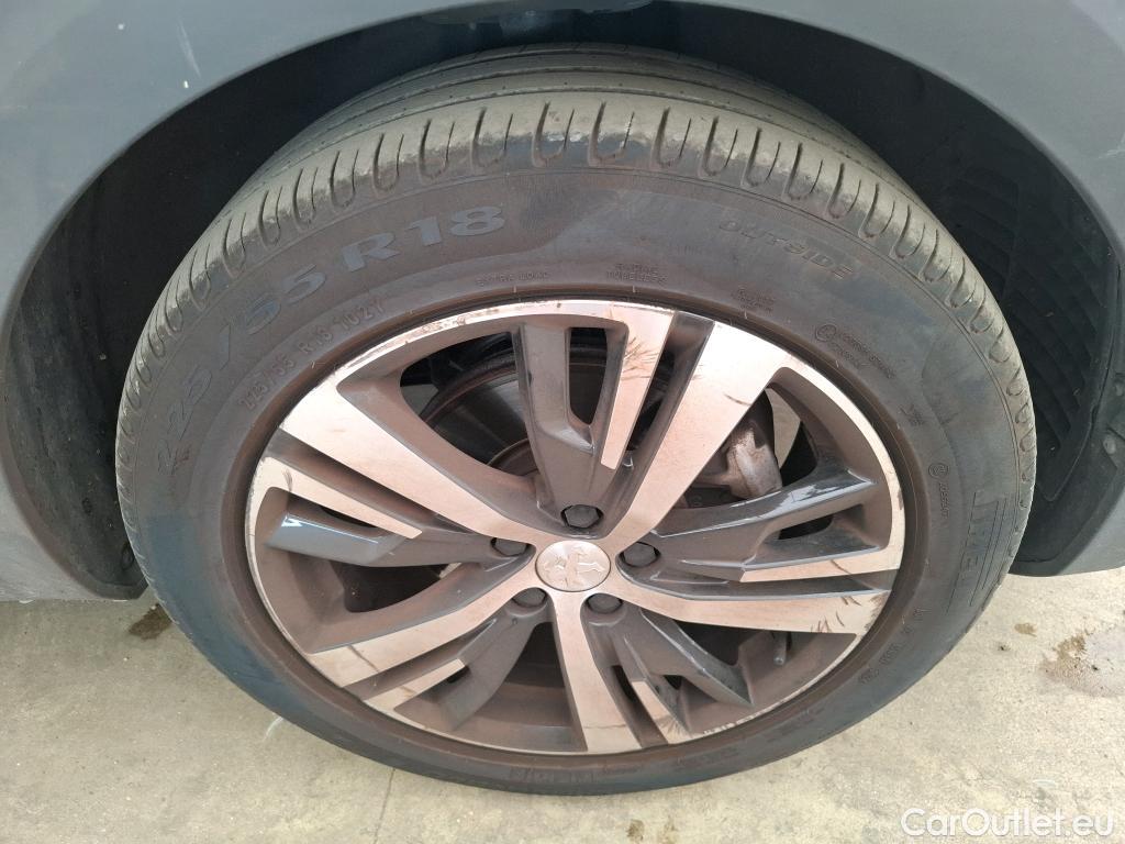  Peugeot  3008  GT 1.2 PureTech 130CV BVA8 E6d #22