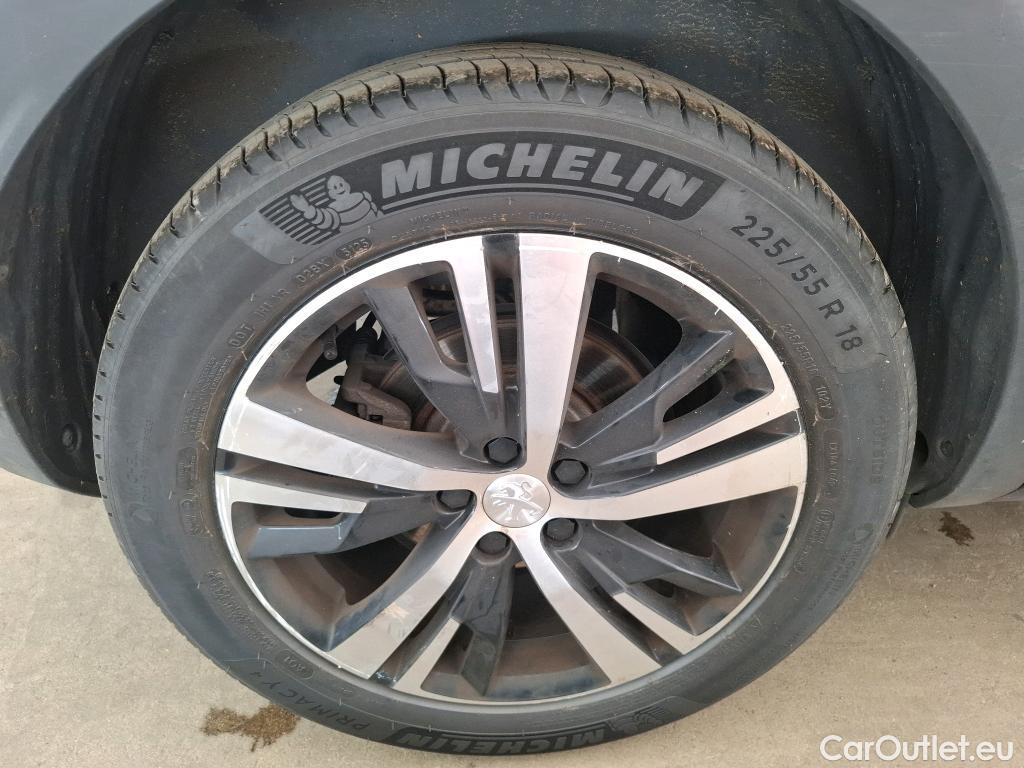  Peugeot  3008  GT 1.2 PureTech 130CV BVA8 E6d #44