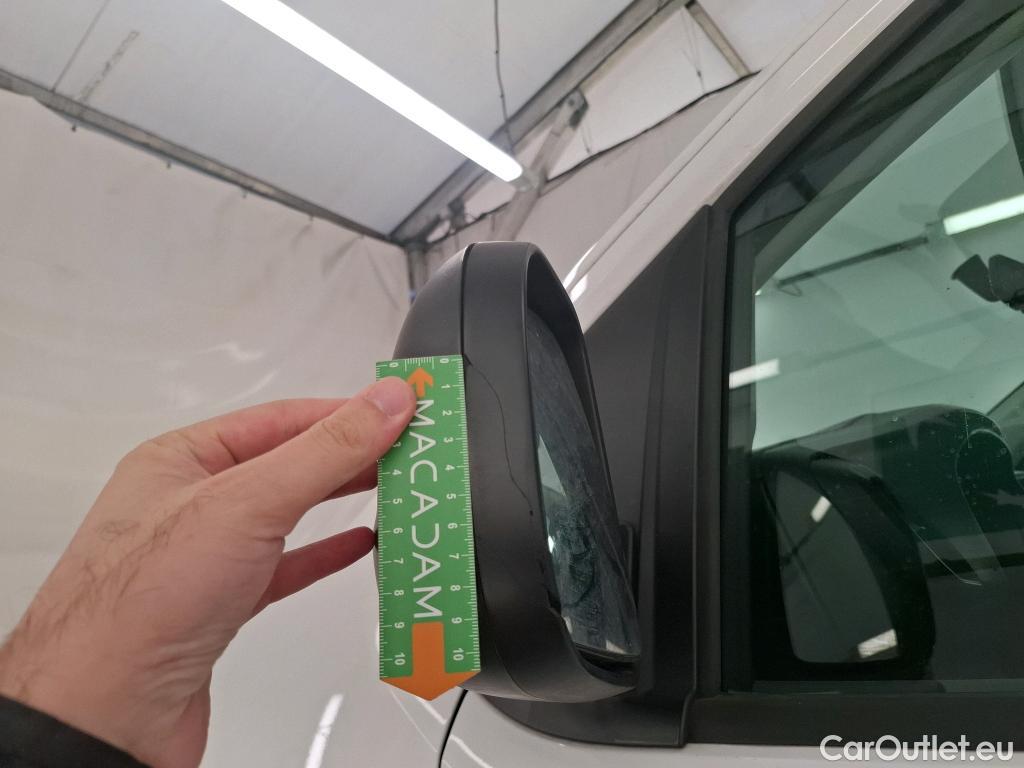  Peugeot  Expert  Kombi L2 1.5 HDi 120CV BVM6 E6d #9