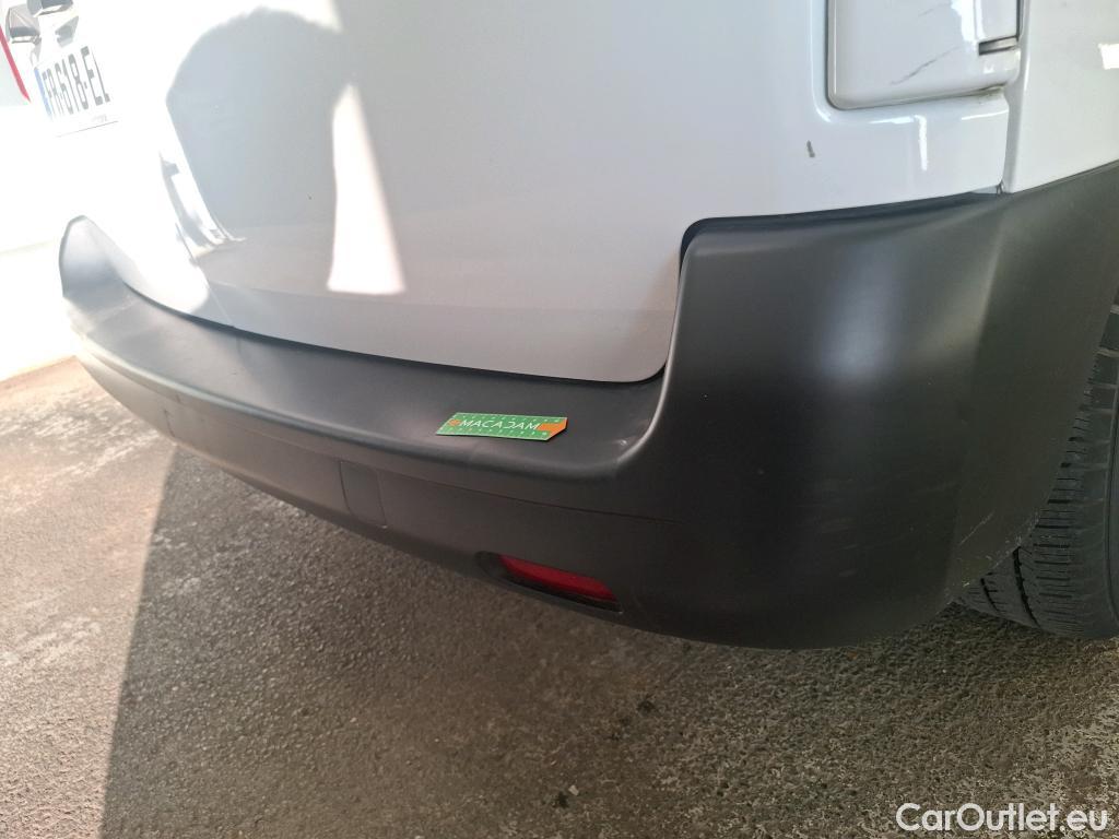  Peugeot  Expert  Kombi L2 1.5 HDi 120CV BVM6 E6d #1