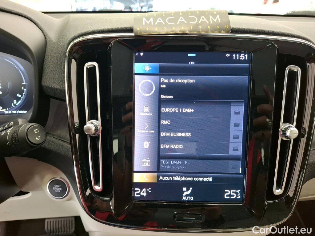  Volvo  XC 40 VOLVO XC40  2022  5P  SUV Recharge T4 211 DCT7 Start #5