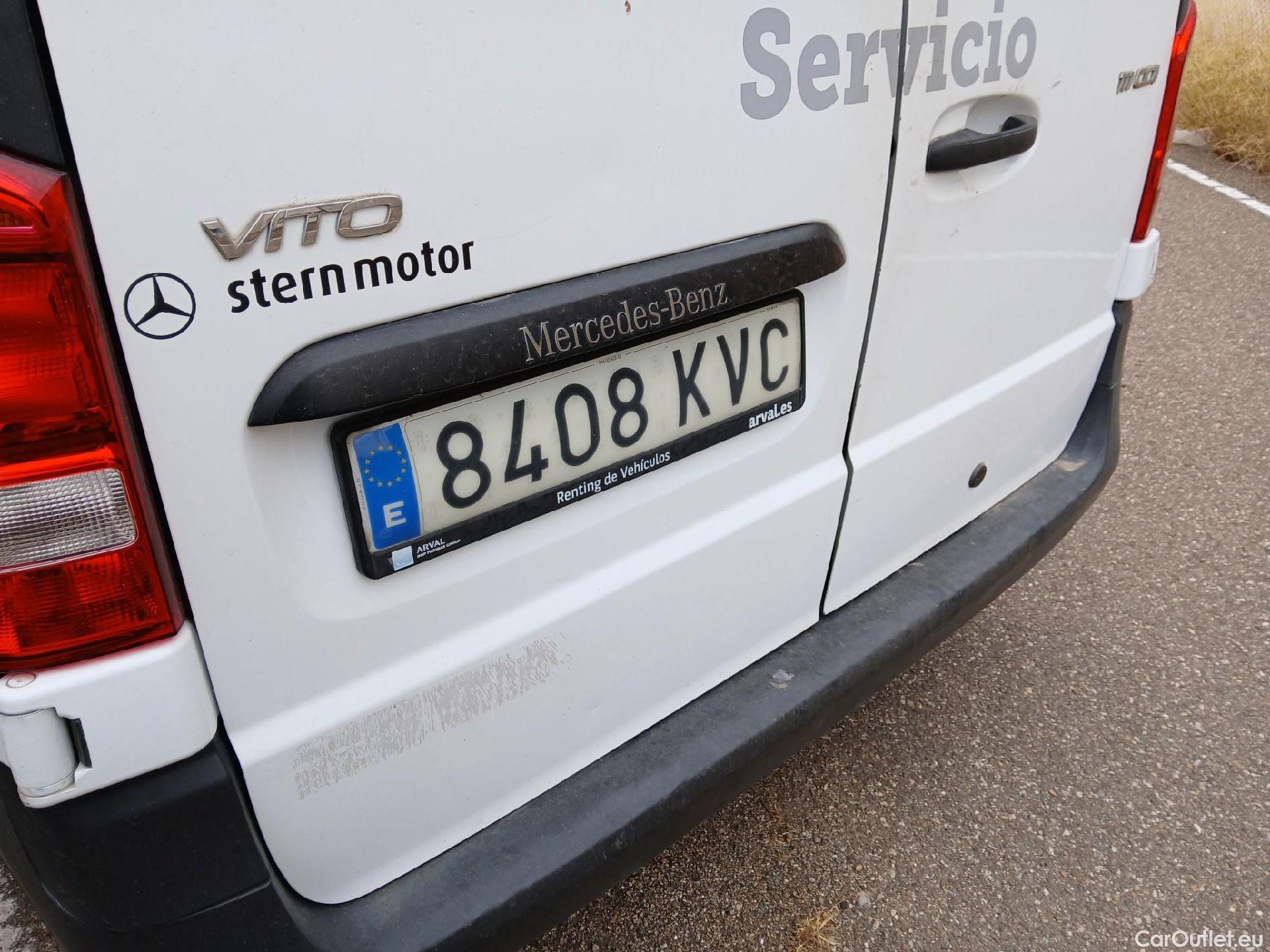  Mercedes  Vito MERCEDES-BENZ  / 2014 / 4P / furgón 111 CDI Larga #11