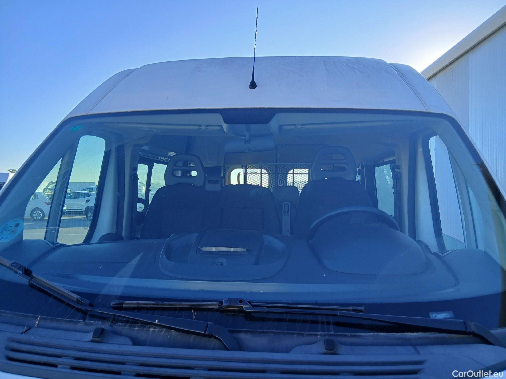  Citroen  Jumper CITROEN  / 2014 / 4P / combi BlueHDi 103KW (140CV) S&S Combi 33 L2H2 #2