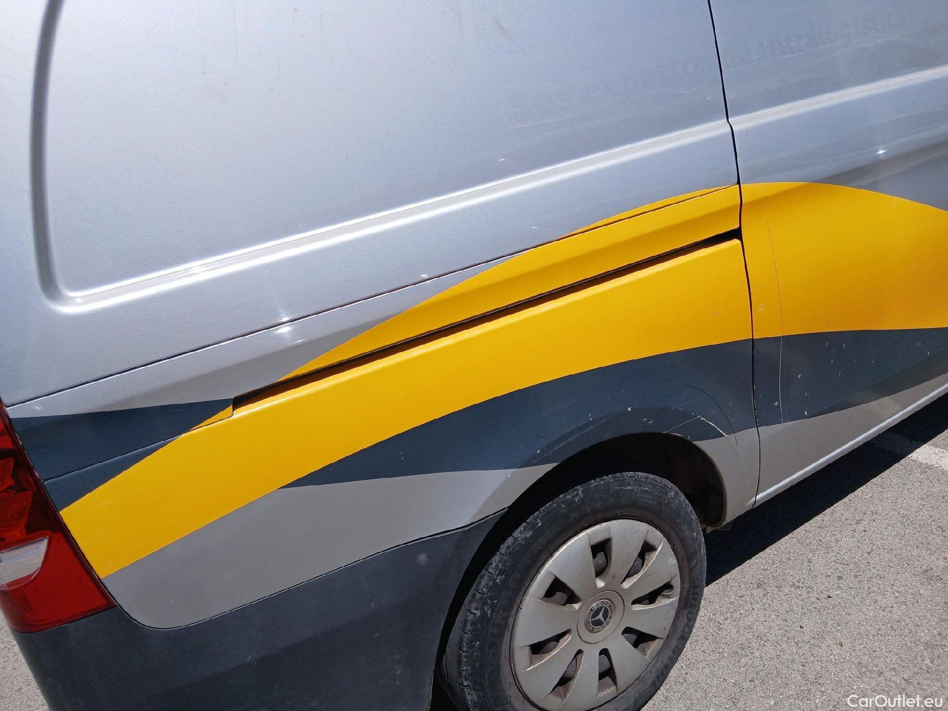  Mercedes  Vito MERCEDES-BENZ  / 2014 / 4P / furgón 111 CDI Larga #29