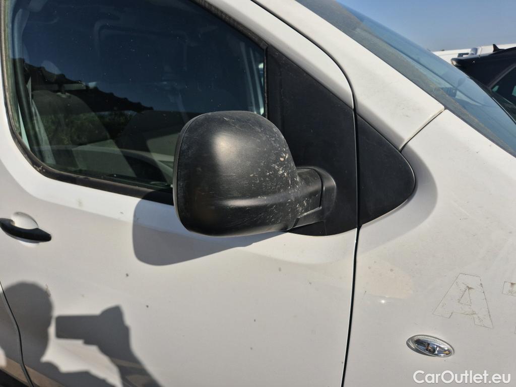  Peugeot  Expert PEUGEOT  / 2016 / 4P / furgón Furgón BlueHDi 145 6v Standard #22