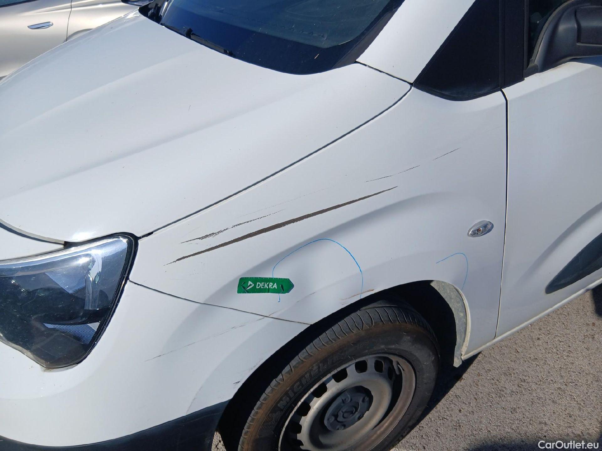  Opel  Combo OPEL  / 2018 / 3P / furgón derivado de turismo 1.5 TD 56kW (75CV) Express L H1 650kg #13