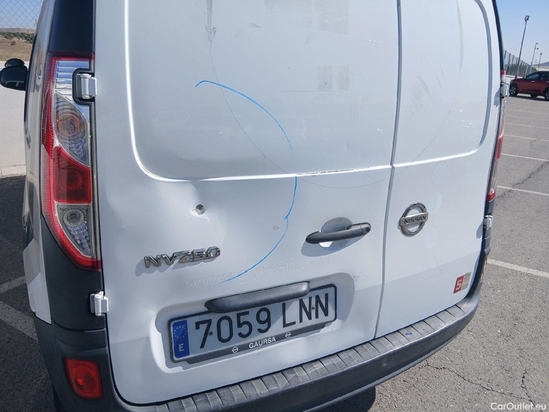  Nissan  NV200 NISSAN NV250 / 2019 / 4P / furgón 2pl 1.5dCi 70 kW (95CV) L2H1 ÓPTIMA #35