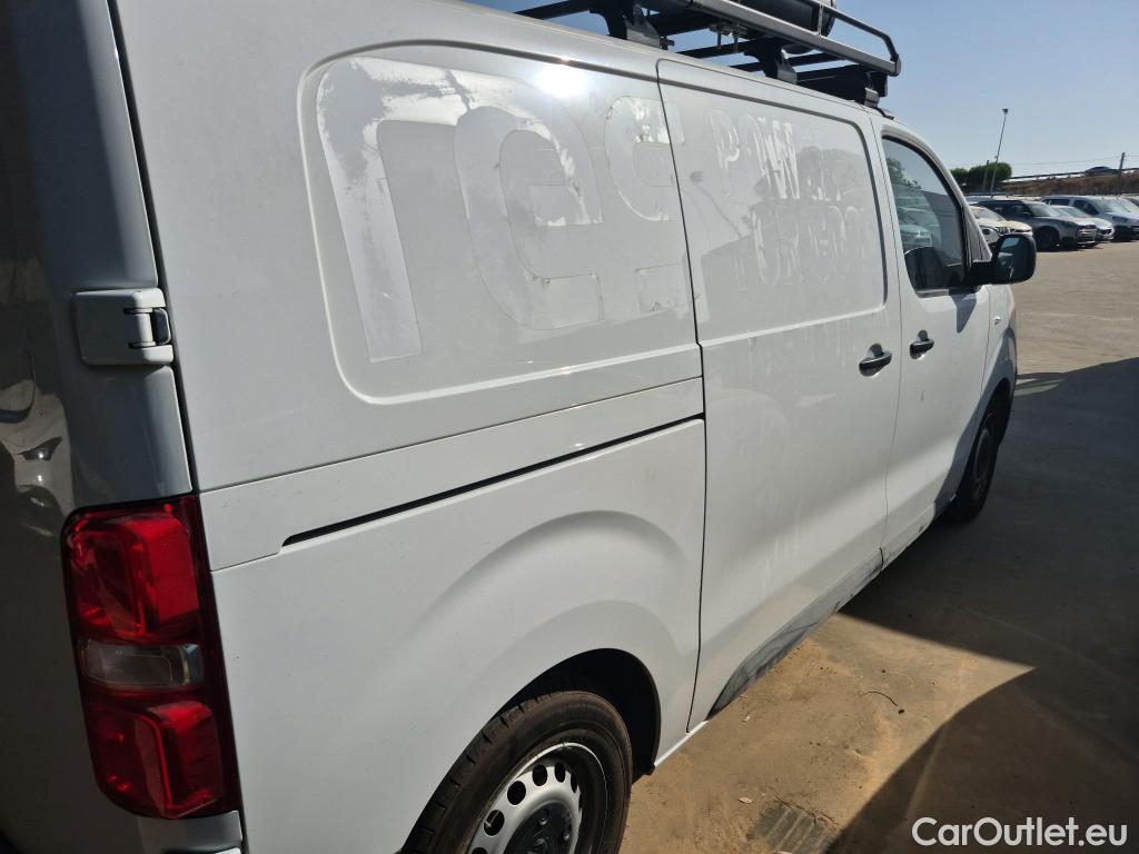  Peugeot  Expert PEUGEOT  / 2016 / 4P / furgón Furgón BlueHDi 145 6v Standard #8