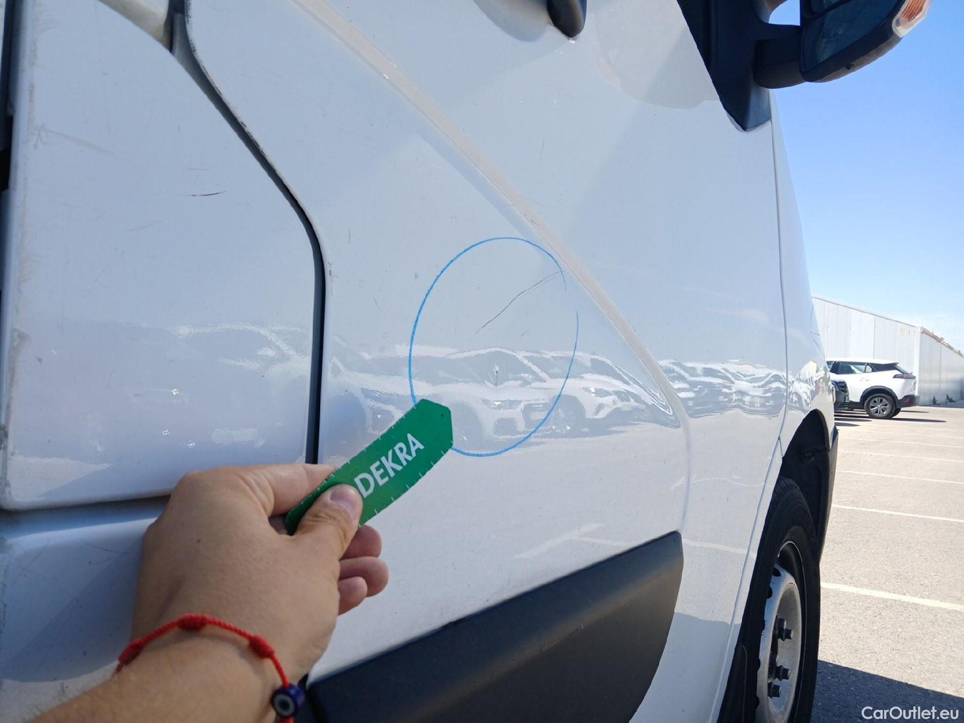  Opel  Movano OPEL  / 2019 / 4P / furgón 2.3 CDTI 99kW (135CV) L2 H2 F 3.5t (AC) #55