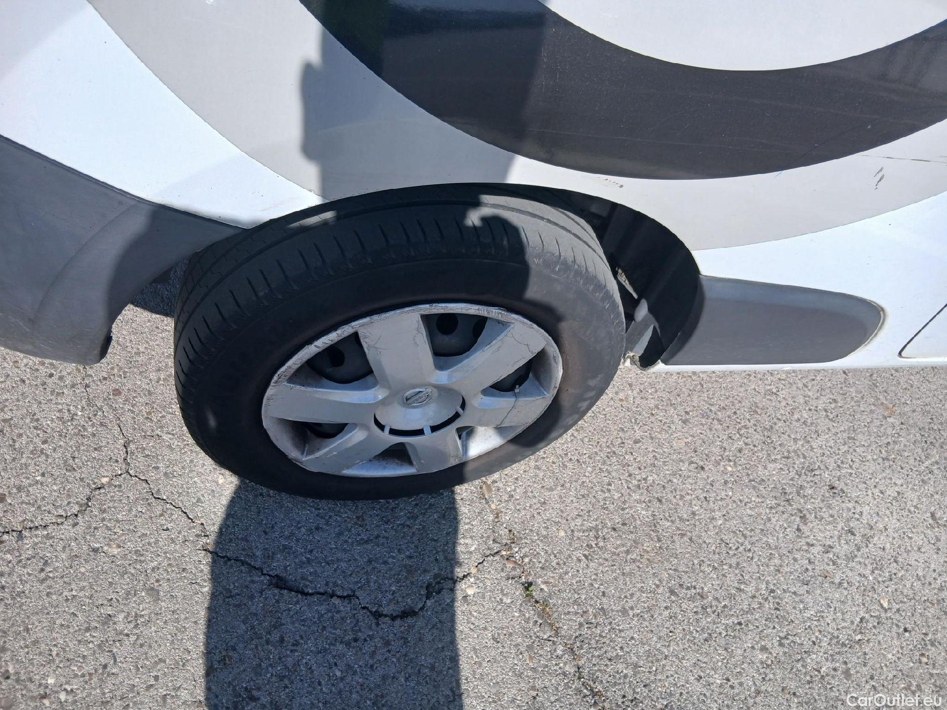  Nissan  NV200 NISSAN NV250 / 2019 / 4P / furgón 2pl 1.5dCi 70 kW (95CV) L2H1 ÓPTIMA #44