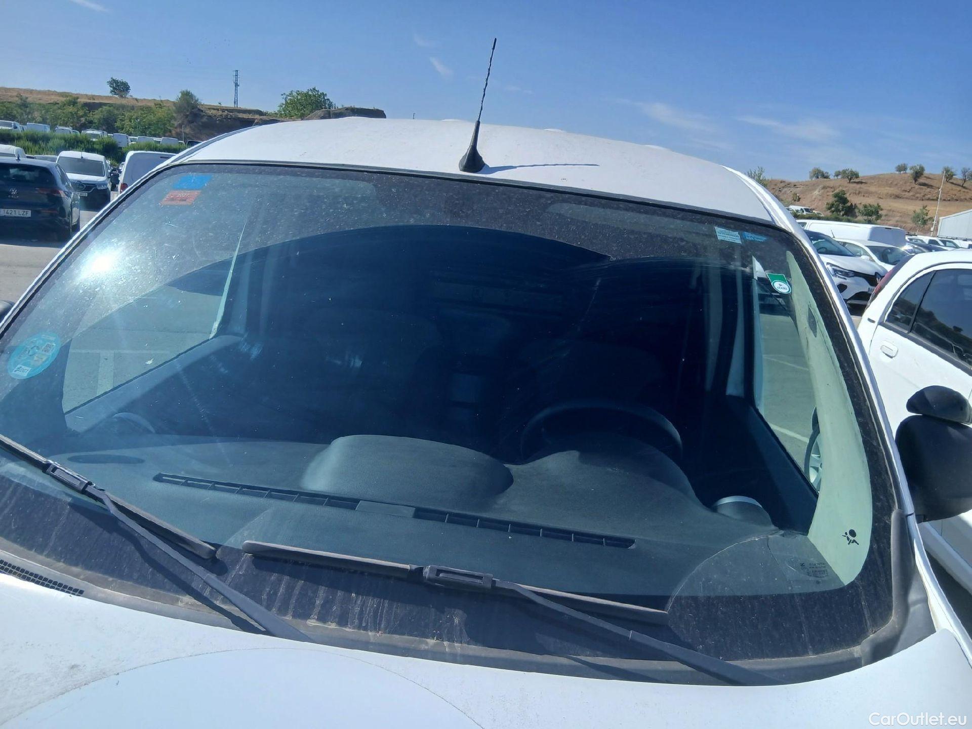  Nissan  NV200 NISSAN NV250 / 2019 / 4P / furgón 2pl 1.5dCi 70 kW (95CV) L2H1 ÓPTIMA #22