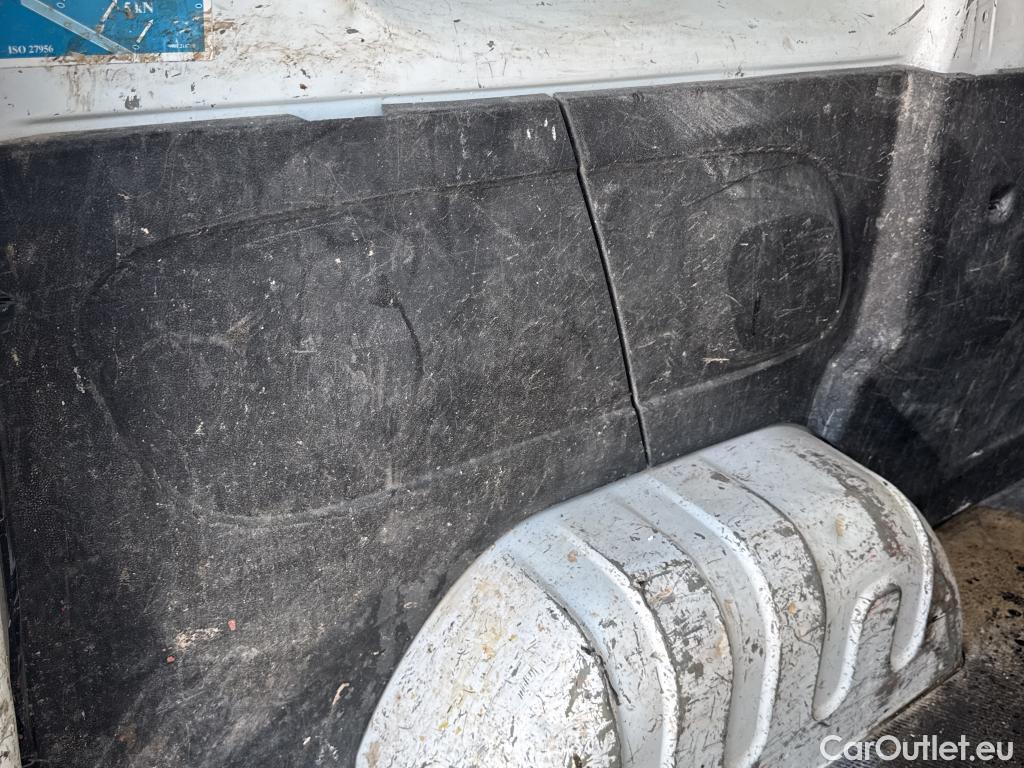  Opel  Vivaro OPEL  / 2014 / 4P / furgón 1.6CDTI 88kW (120CV) Expressio L1H1 2.7t #43