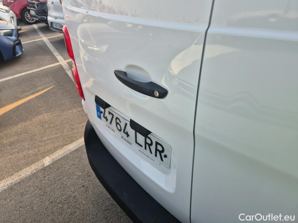  Opel  Vivaro OPEL  / 2019 / 4P / furgón 1.5 Diésel 88kW (120CV) M Std Express #16