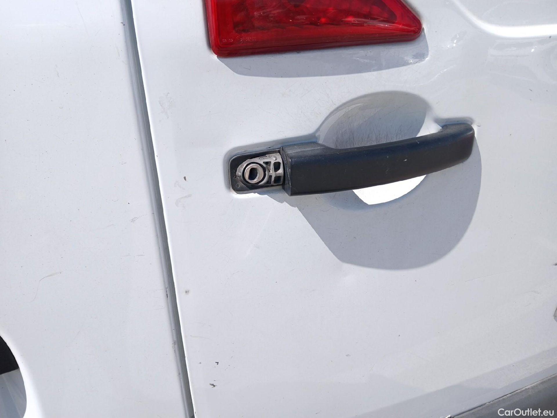  Opel  Movano OPEL  / 2019 / 4P / furgón 2.3 CDTI 99kW (135CV) L2 H2 F 3.5t (AC) #43