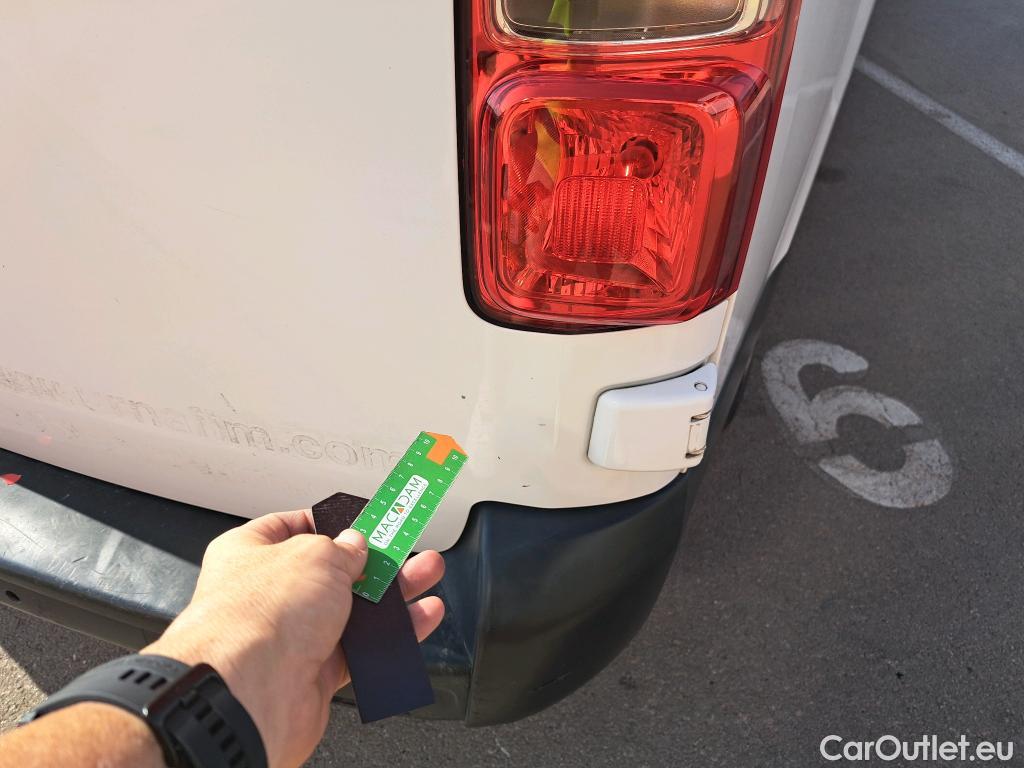  Opel  Vivaro OPEL  / 2019 / 4P / furgón 2.0 D 88kW (120CV) L Inc Express M.P. DC #20