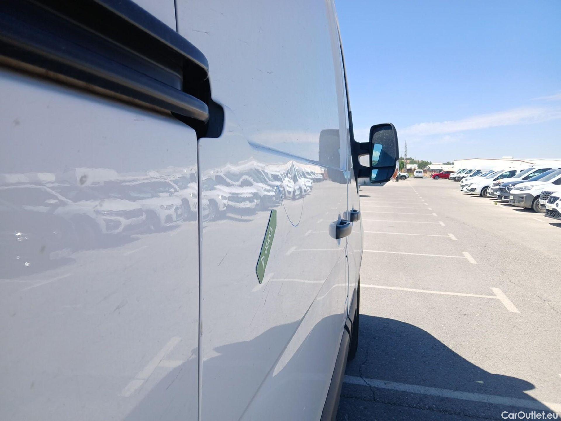  Opel  Movano OPEL  / 2019 / 4P / furgón 2.3 CDTI 99kW (135CV) L2 H2 F 3.5t (AC) #61