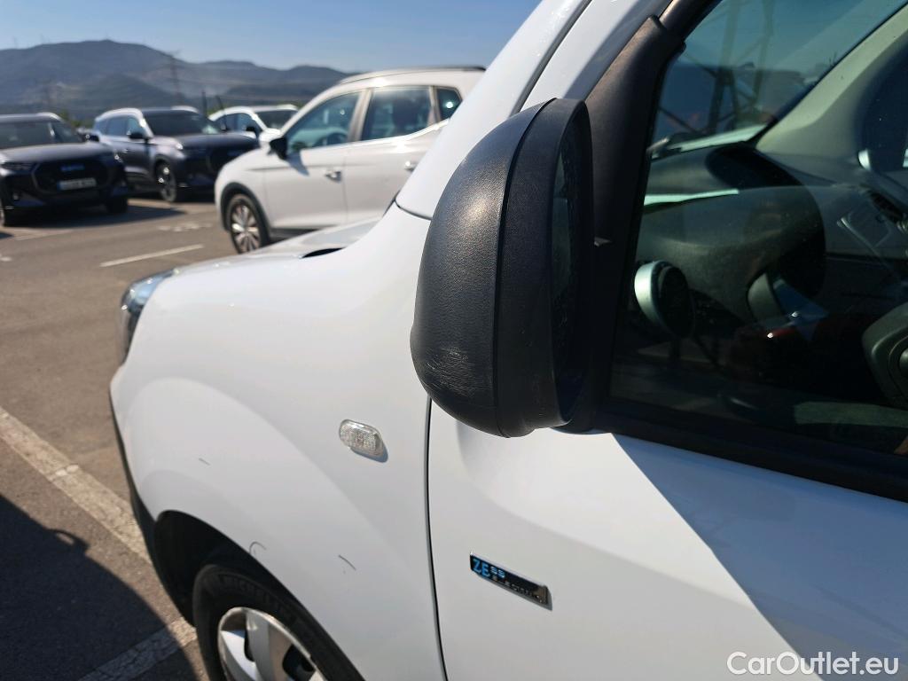  Renault  Kangoo RENAULT  Z.E./2013/3P/furgón derivado de turismo Z.E. #6