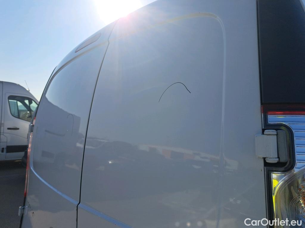  Renault  Kangoo RENAULT  Furgón/2013/3P/furgón derivado de turismo Profesional dCi 66kW (90CV) Euro 6 #75