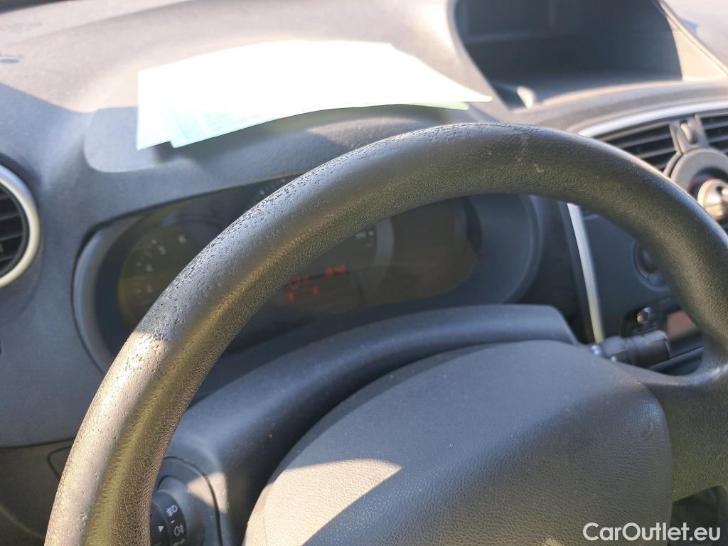  Renault  Kangoo RENAULT  Furgón/2013/3P/furgón derivado de turismo Profesional dCi 66kW (90CV) Euro 6 #57