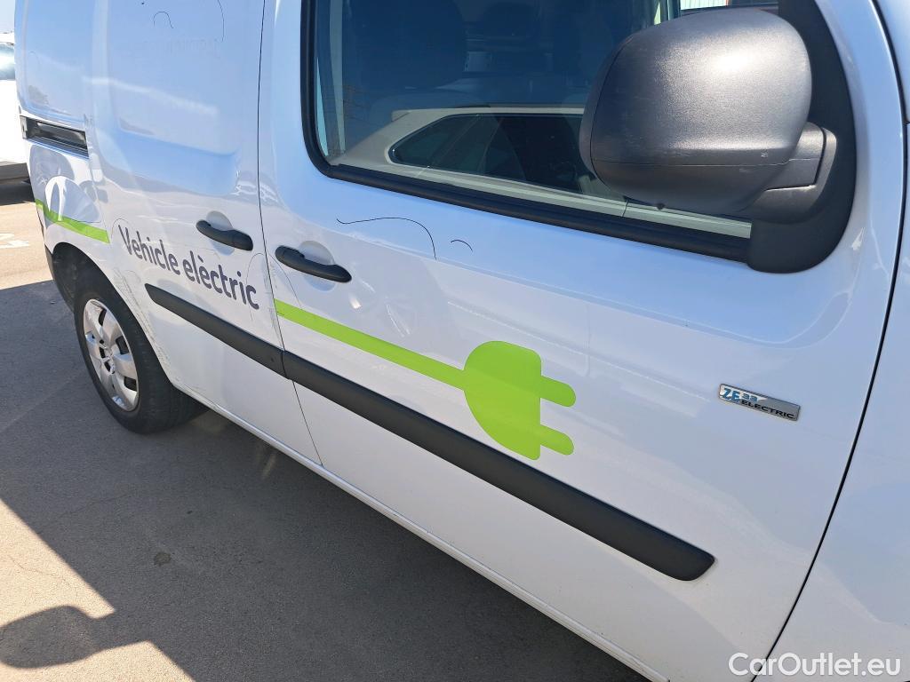  Renault  Kangoo RENAULT  Z.E./2013/3P/furgón derivado de turismo Z.E. #34