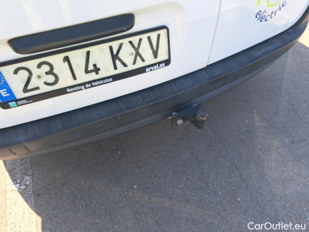  Renault  Kangoo RENAULT  Z.E./2013/3P/furgón derivado de turismo Z.E. #44