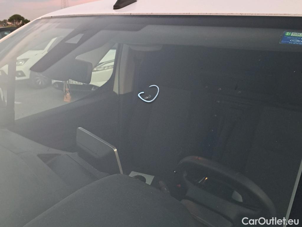  Peugeot  Partner PEUGEOT  / 2018 / 4P / furgón derivado de turismo Premium Standard 600kg BlueHDi 73kW (AC) #1