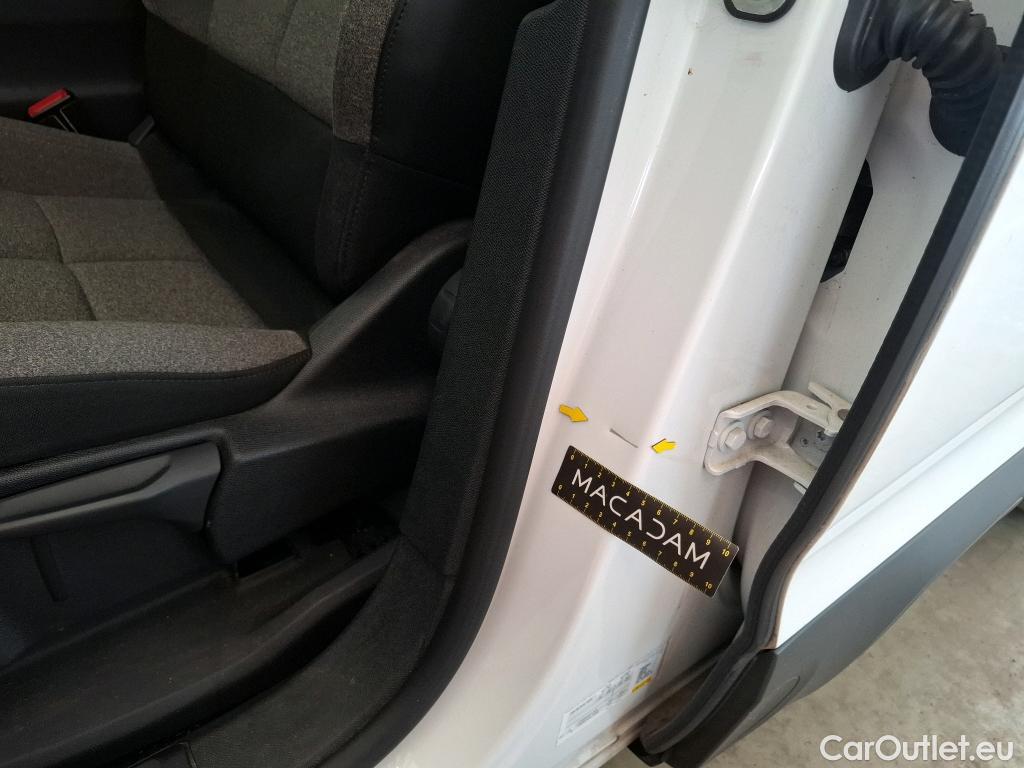  Citroen  C5 Aircross  Business 1.2 PureTech 130CV BVM6 E6d #30