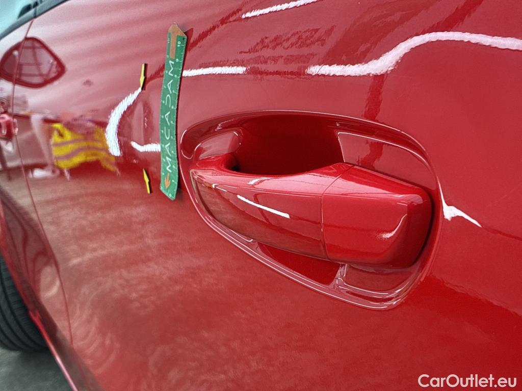  Citroen  C4 Grand Picasso /Spacetourer Shine 1.5 BlueHDi 130CV BVA8 E6d/Vo Repeint en Rouge / Teinte SIV Blanc Banquise / #7