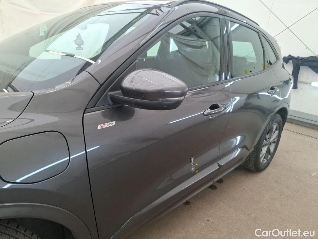  Ford  Kuga FORD  / 2019 / 5P / SUV 2.5 Duratec 225 ch PHEV eCVT St-Line Bus #9