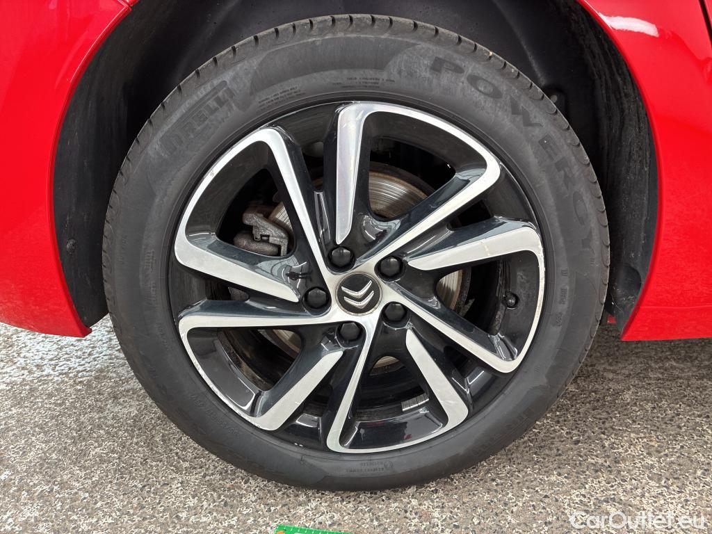  Citroen  C4 Grand Picasso /Spacetourer Shine 1.5 BlueHDi 130CV BVA8 E6d/Vo Repeint en Rouge / Teinte SIV Blanc Banquise / #21