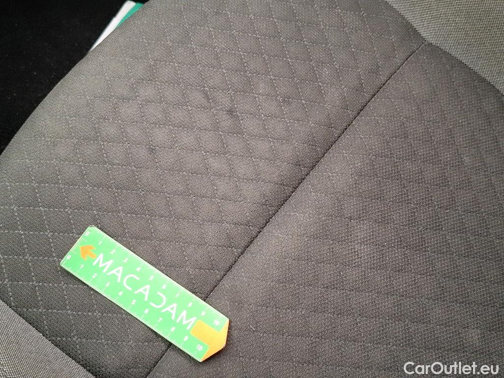  Opel   Grandland X Grandland X Elegance Business 1.5 130CV BVA8 E6d #22