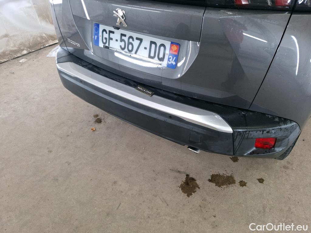 Peugeot  2008  Allure Pack 1.5 HDi 110CV BVM6 E6d #51