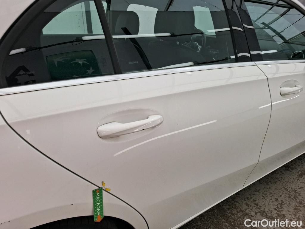  Mercedes  A-Klasse MERCEDES-BENZ Classe A Compact / 2018 / 5P / Berline A 180 d Business Line 8G-DCT #68