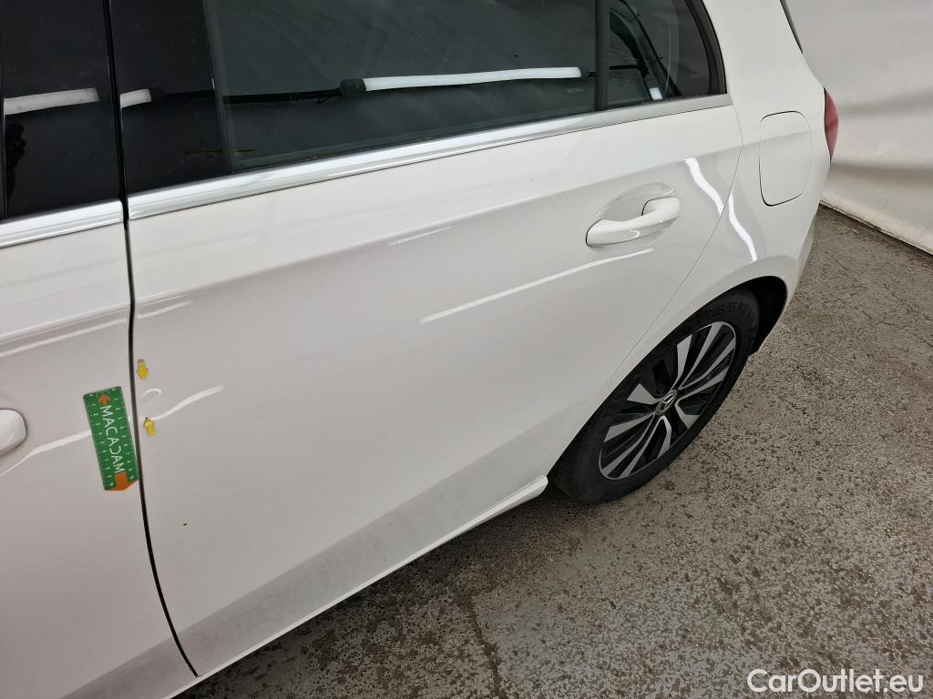  Mercedes  A-Klasse MERCEDES-BENZ Classe A Compact / 2018 / 5P / Berline A 180 d Business Line 8G-DCT #41