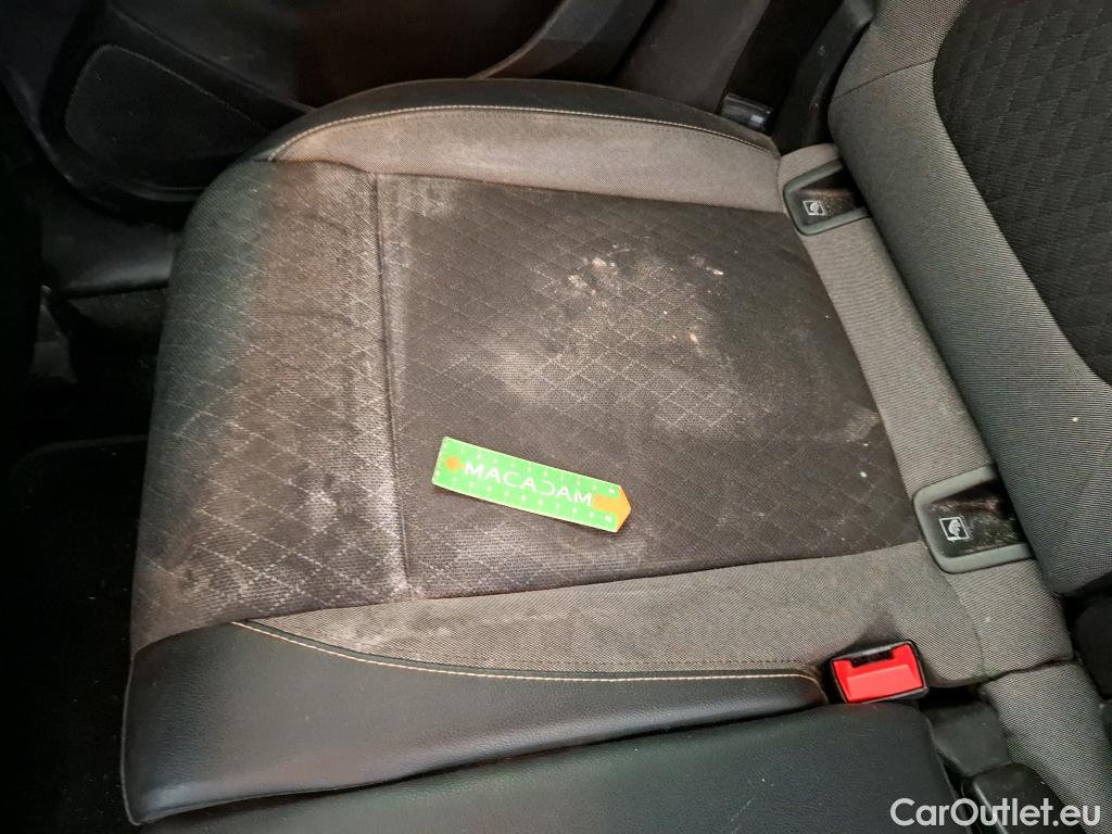  Opel   Grandland X Grandland X Elegance Business 1.5 130CV BVA8 E6d #19