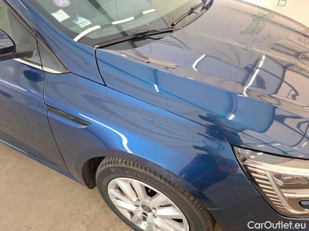  Renault  Megane RENAULT Mégane Berline / 2020 / 5P / Berline Business TCe 140 EDC FAP #26