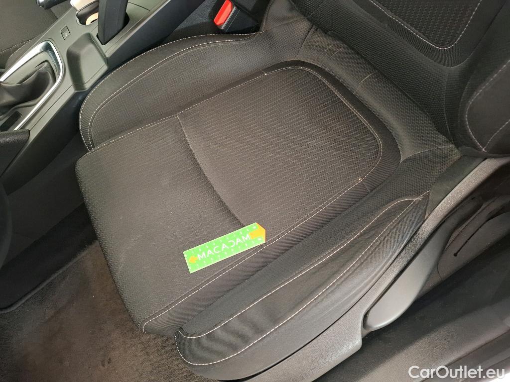  Renault  Megane RENAULT Mégane Berline / 2020 / 5P / Berline Business Blue dCi 115 EDC -21B #8