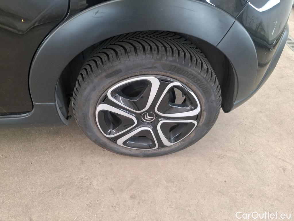  Citroen  C3  Société Feel 1.2 PureTech 80CV BVM5 E6d #37