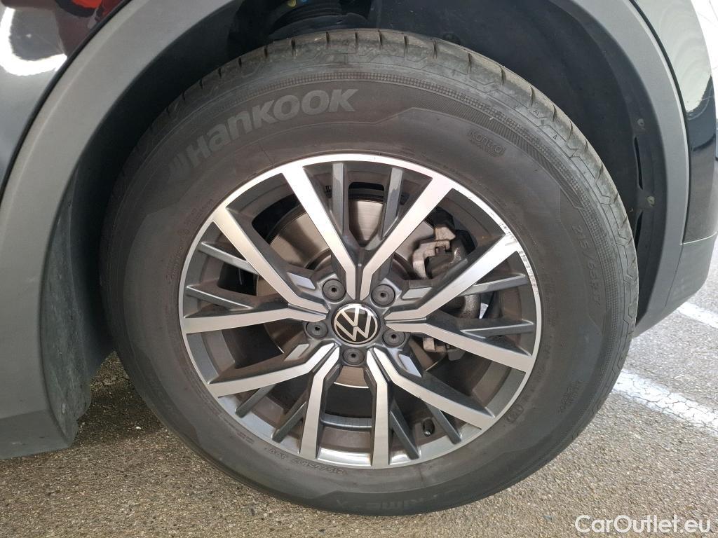  Volkswagen  Tiguan VOLKSWAGEN  / 2020 / 5P / SUV 2.0 TDI 150 DSG7 Life Business #14