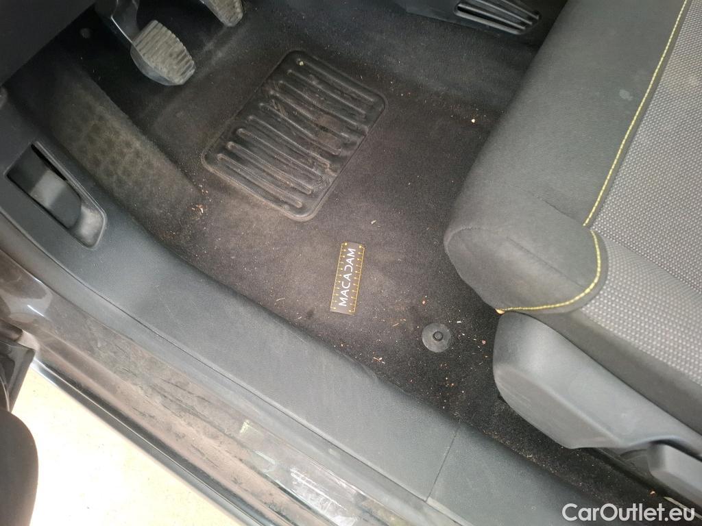  Citroen  C3  Société Feel 1.2 PureTech 80CV BVM5 E6d #28