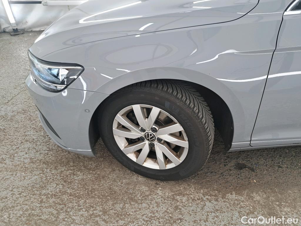  Volkswagen  Passat  Break Life Plus 2.0 TDI 150CV BVA7 E6d #13