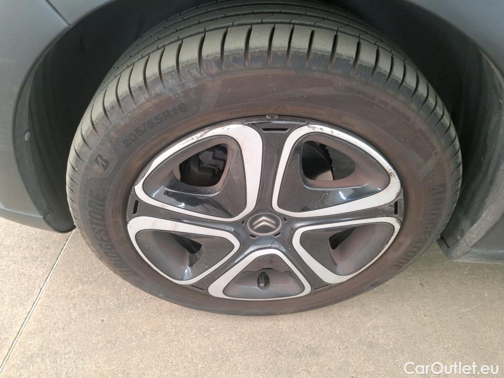  Citroen  C3  Société Feel 1.2 PureTech 80CV BVM5 E6d #43