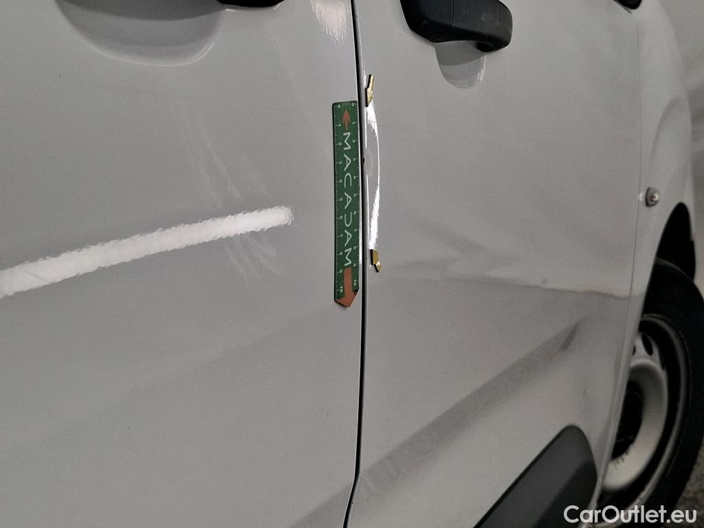  Citroen  Berlingo  Fourgon Club XL 950 1.5 BlueHDi 100CV BVM5 E6dT #23