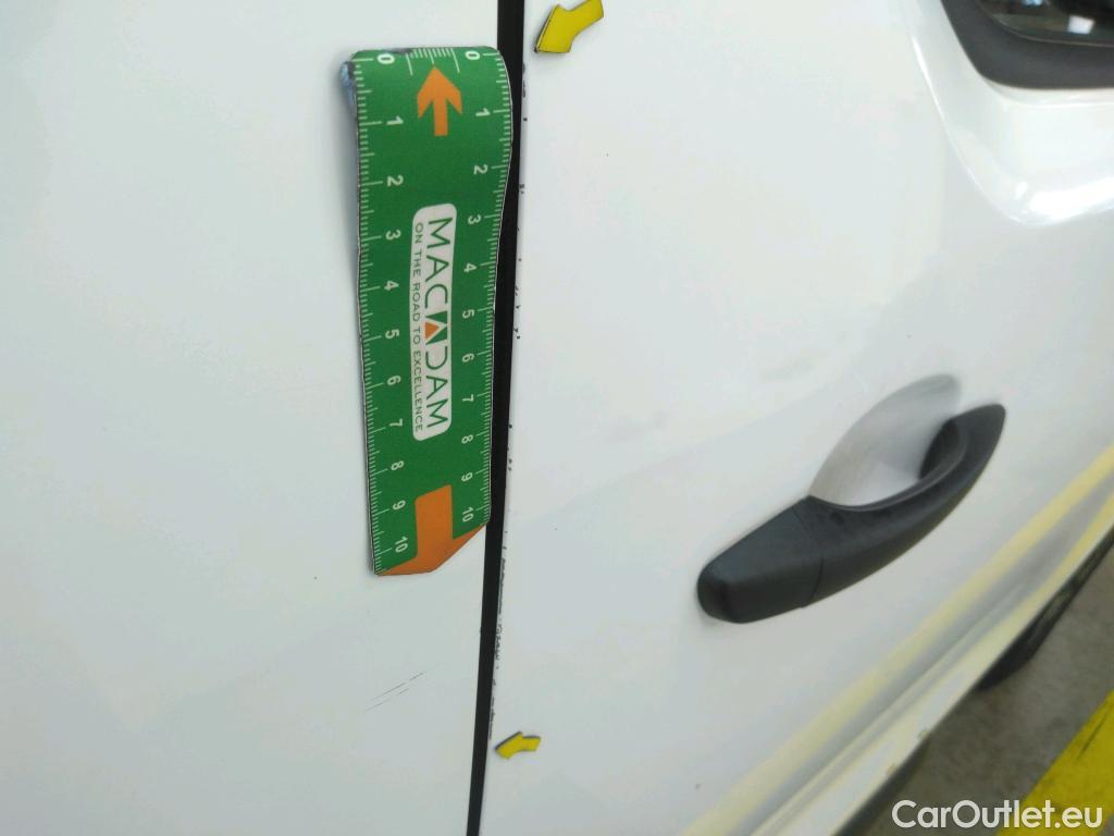  Peugeot  Expert  Fourgon Premium L2 1.5 HDi 120CV BVM6 E6d #5
