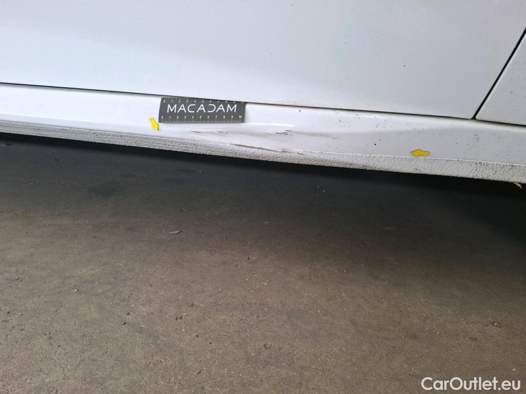  Peugeot  208  Premium 1.5 HDi 100CV BVM6 E6d #14