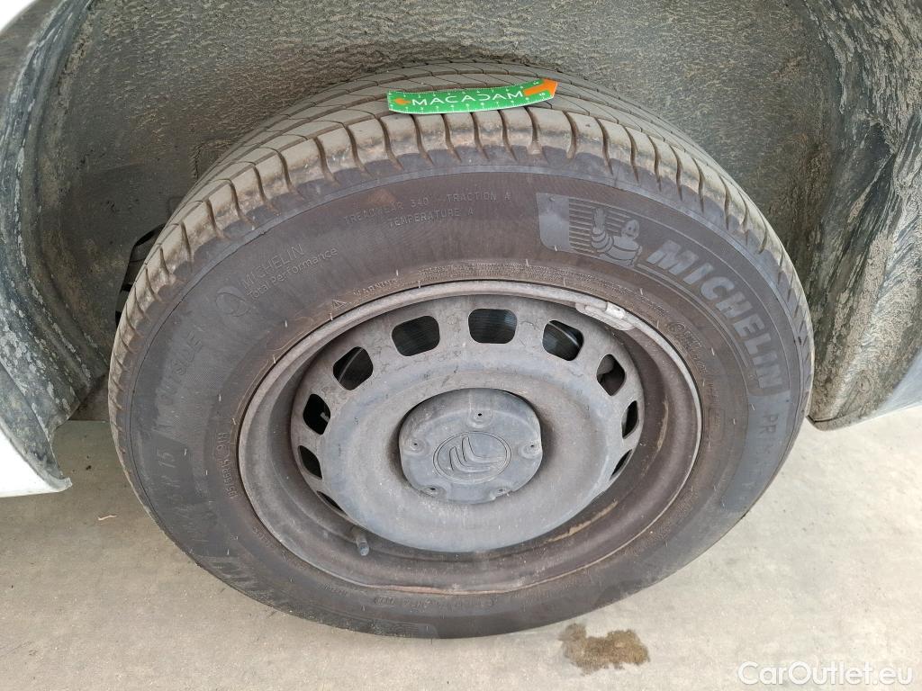  Citroen  Berlingo  Fourgon Club M 650 1.5 BlueHDi 100CV BVM6 E6d #31