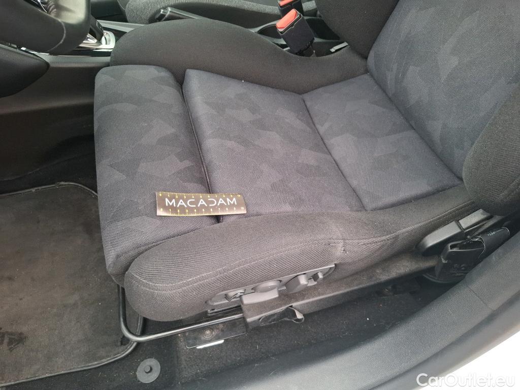  Peugeot  208 PEUGEOT  / 2019 / 5P / Berline / VU 1.2 PT 100 S&S EAT8 Active Business R #5