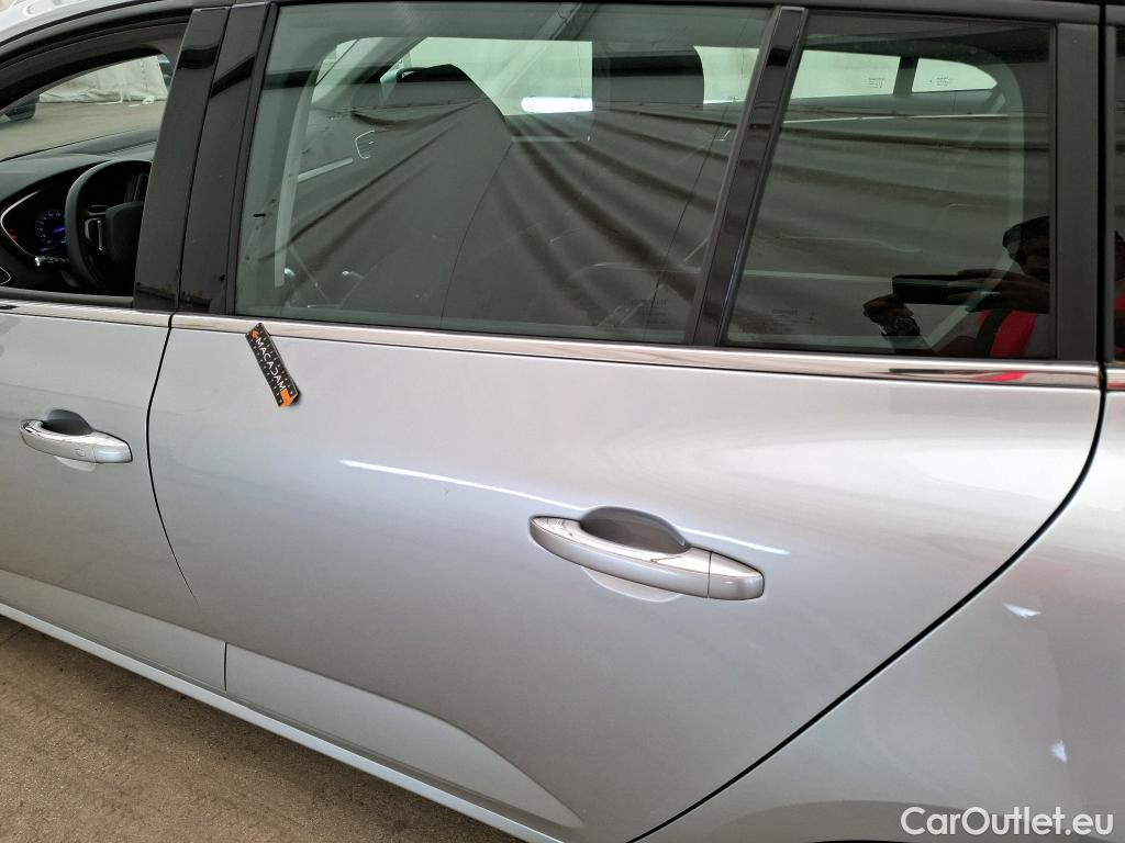 Renault  Megane  IV Estate Evolution 1.5 dCi 115CV BVA7 E6d / TRANSFO VP/VF #19
