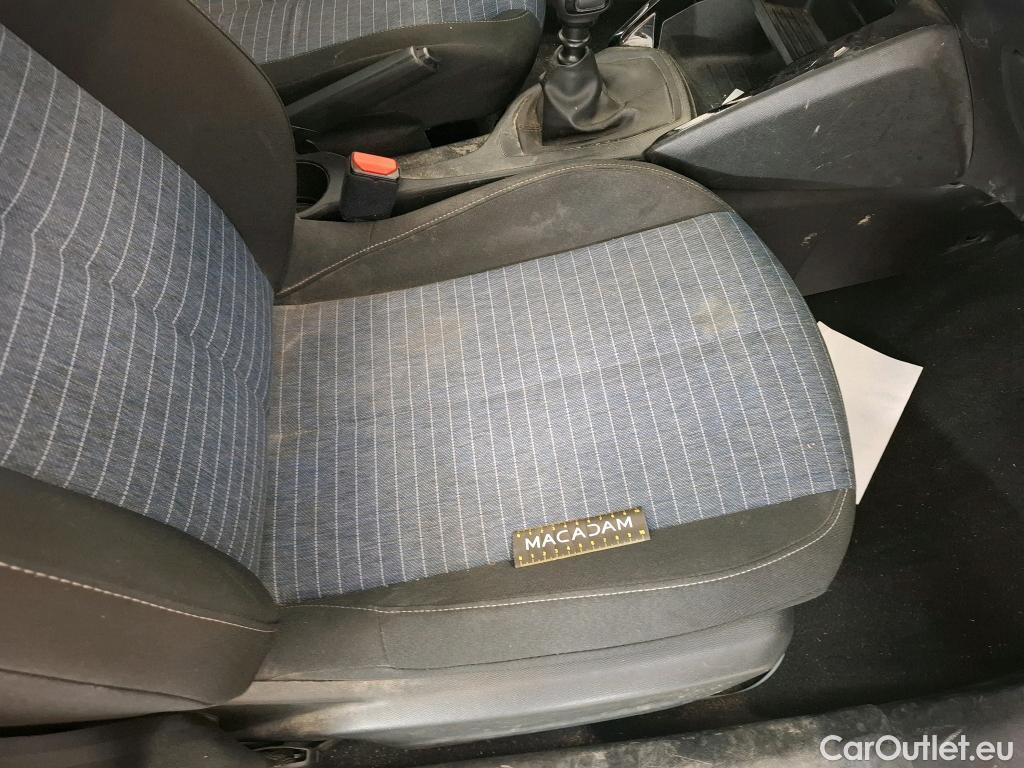  Peugeot  208  Premium 1.5 HDi 100CV BVM6 E6d #36