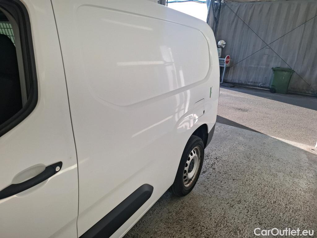  Citroen  Berlingo  Fourgon Club XL 950 1.5 BlueHDi 100CV BVM5 E6dT #19